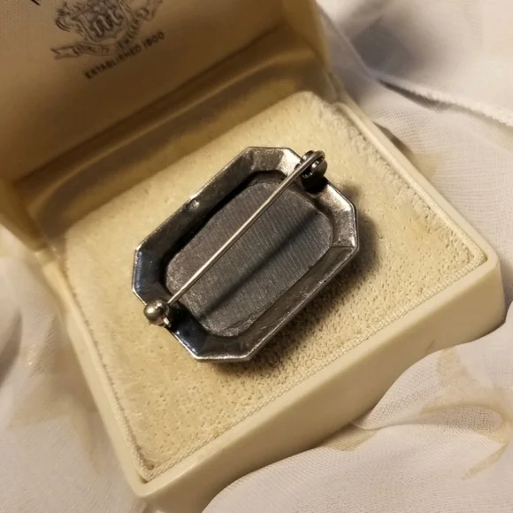 1930S Art Deco Sterling Marcasite Onyx Brooch - Picture 6 of 6